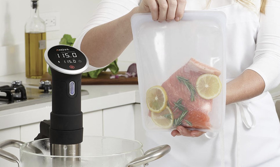 Are Ziploc bags safe for sous vide cooking?